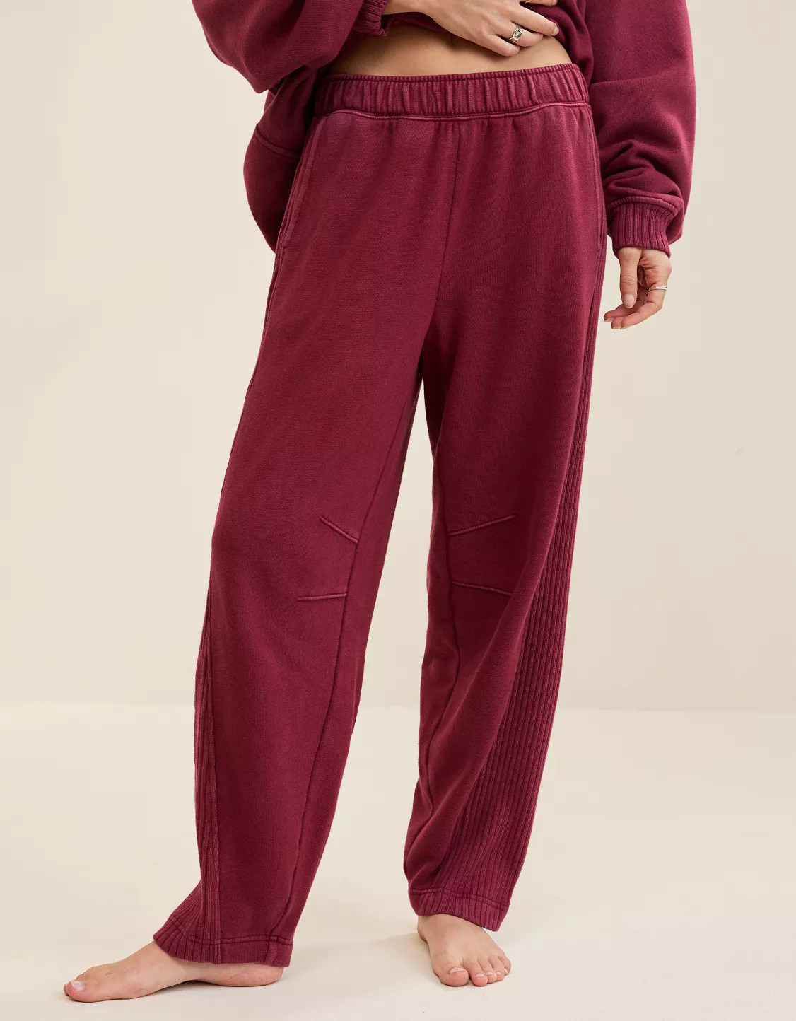 Aerie Oh Snap! Barrel Sweatpant | American Eagle Outfitters (US & CA)