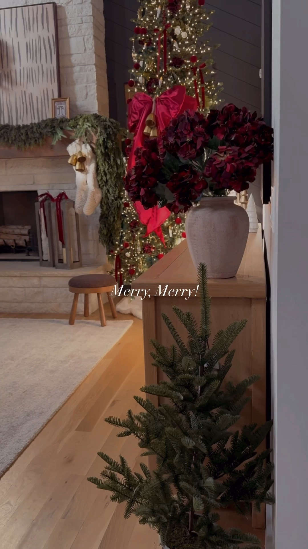 Holiday Home Decor!

#LTKHome #LTKHoliday #LTKSeasonal