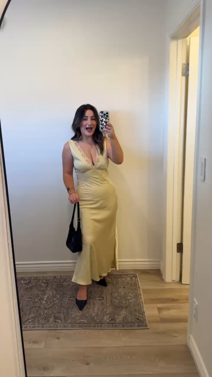 This dress! Petite friendly and from Amazon!? I absolutely LOVE it. I cannot get over the lace and zipper details! This would be stunning for a summer event dress!

🤍For sizing, I am 5’0” 140lbs
Wearing a small

#LTKPetite #LTKWedding #LTKSeasonal