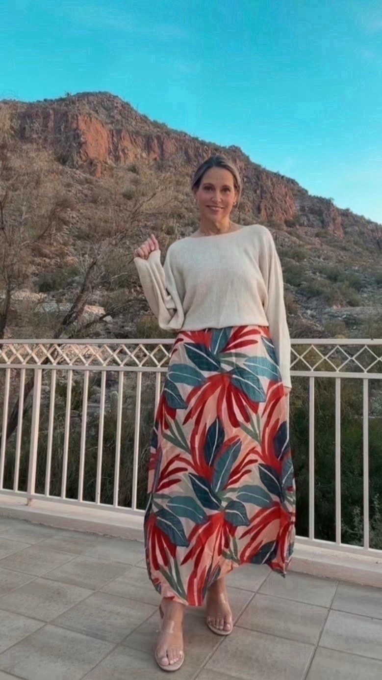 Loving this sweater from Social Threads’ new arrivals. We layered it over a resort-ready dress for an effortless, styled look. Such an easy option for vacation or warm-weather plans.

#LTKSeasonal #LTKMidsize #LTKOver40