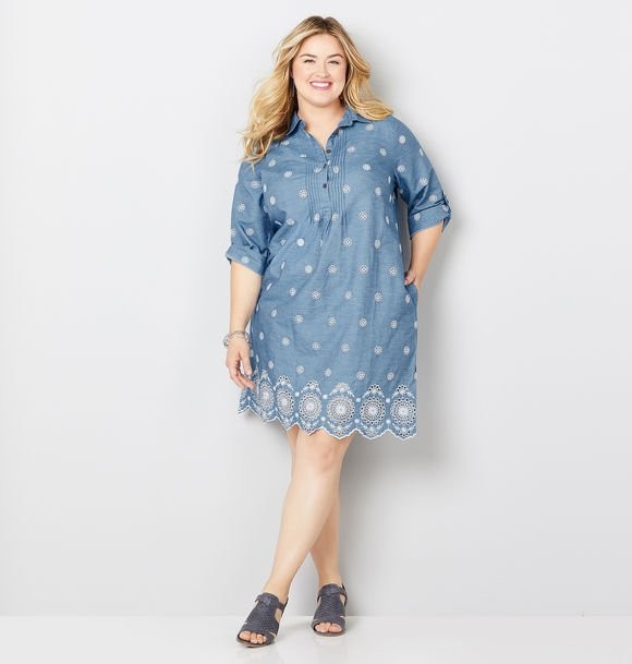 Plus size fashion clothing including tops, pants, dresses, coats, suits, boots and more| Avenue | Avenue