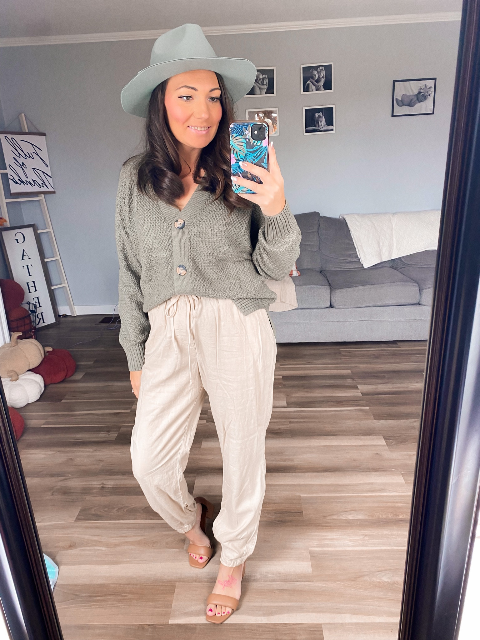 I wear this cardigan on repeat. It’s so nice to be able to wear it multiple different ways. I’m wearing a size medium for reference. 

Can we take a moment to look how cute this fedora hat is an the best part is was only $5 from the target bullseye 🎯 

#LTKstyletip #LTKSeasonal