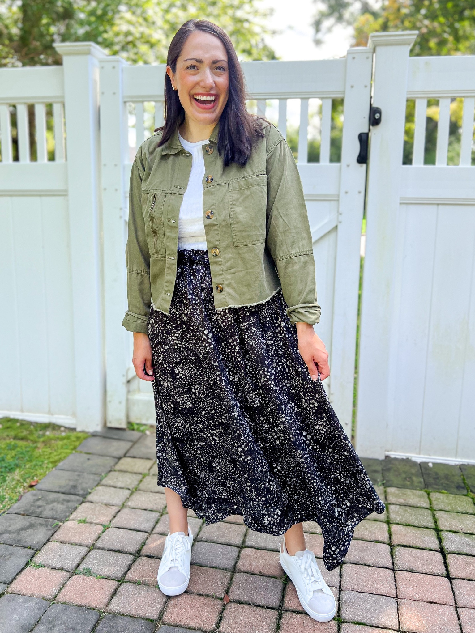 Teacher outfit idea
Small tee and skirt
Medium jacket

#LTKBacktoSchool #LTKworkwear #LTKstyletip