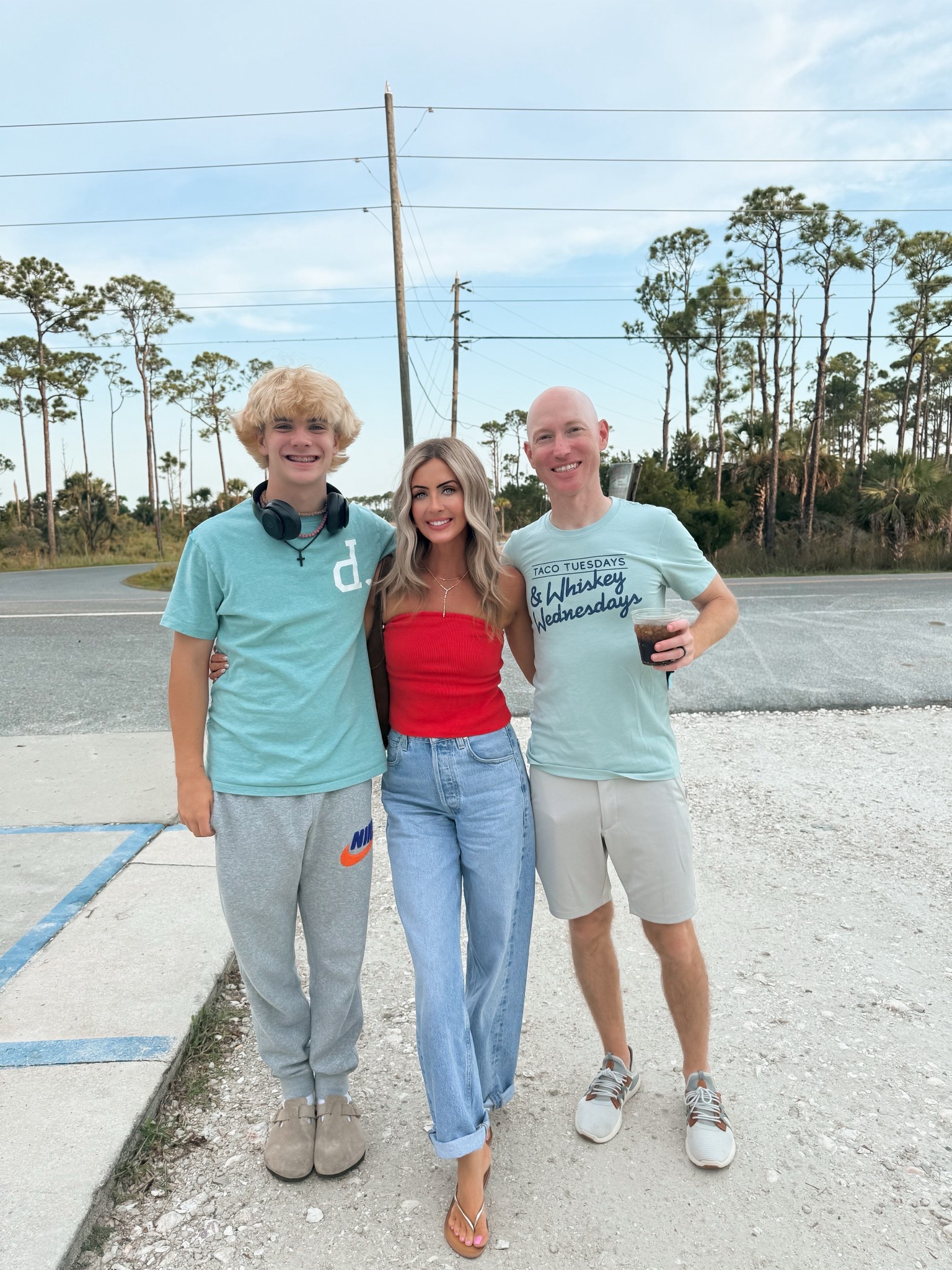 
Casual - beach edition 

#LTKStyleTip #LTKPetite #LTKSeasonal