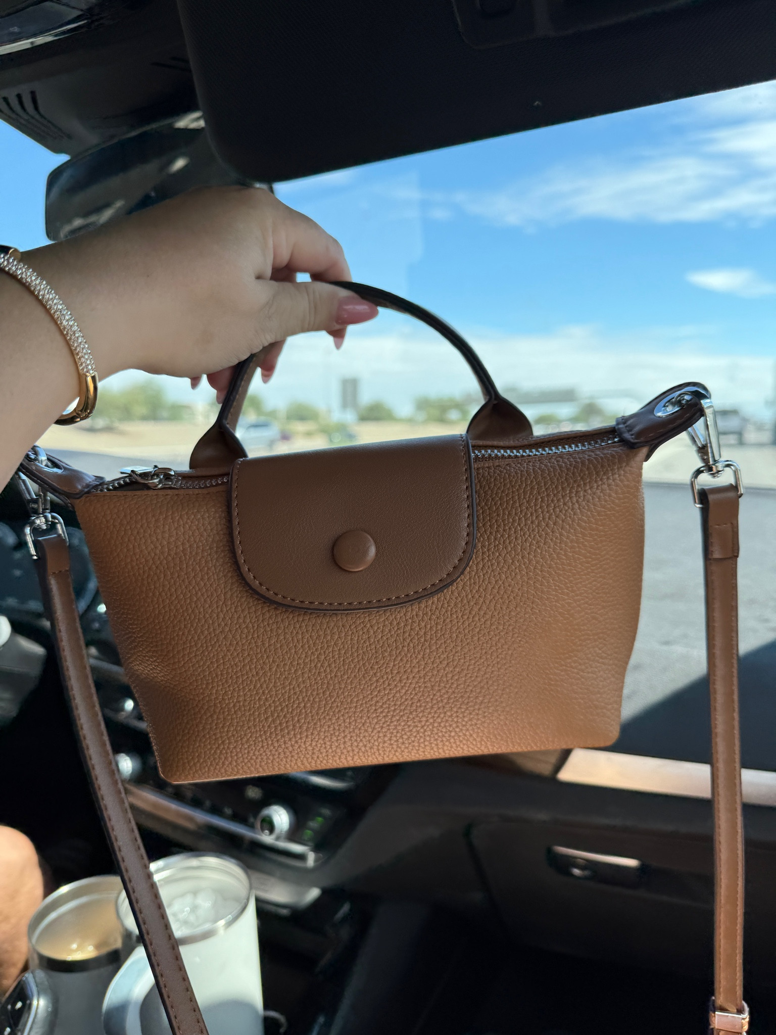 New $15 Amazon crossbody is sooo good! The leather is buttery soft 

#LTKFindsUnder50 #LTKPlusSize #LTKOver40