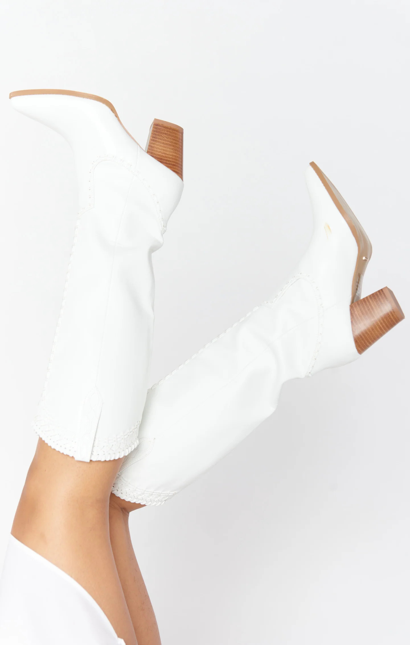 Billini Finley Cowboy Boot ~ White | Show Me Your Mumu