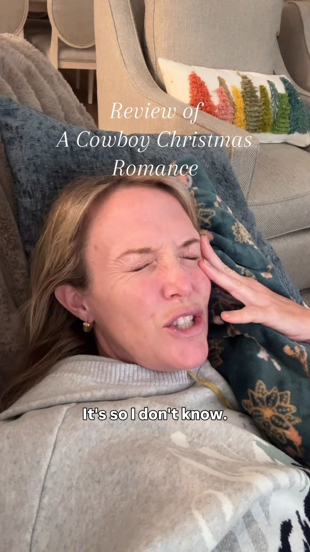 Trying to enjoy some cheesy Christmas Movies… but this one is too much. 
At least I get to wear comfy clothes. 😜


#LTKdayinmylife #LTKHoliday #LTKstorytime