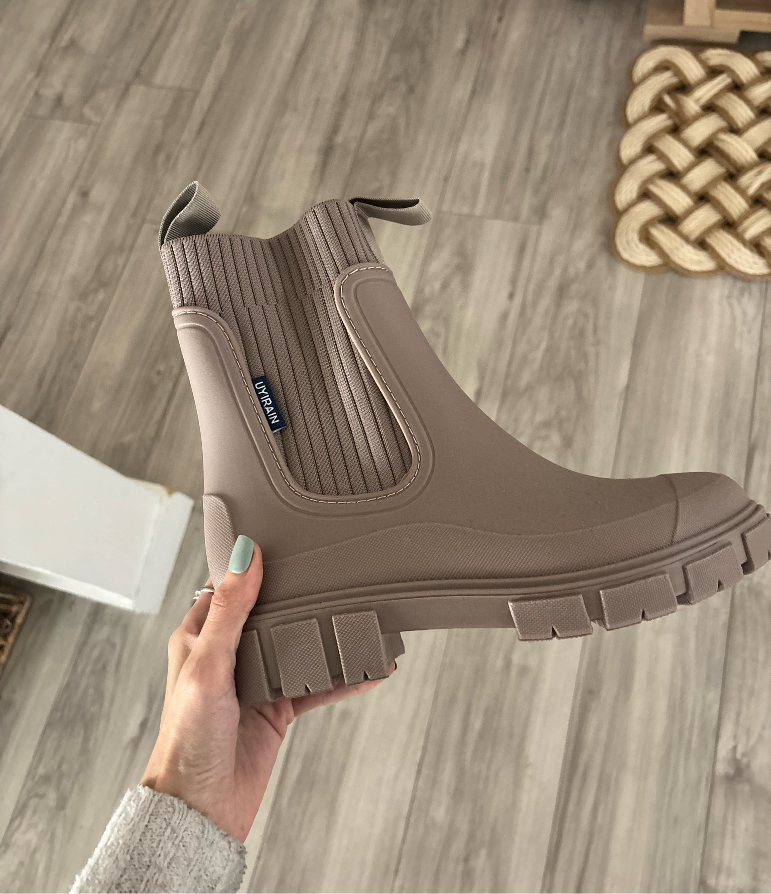 Cute waterproof fall winter 👢😍

#LTKShoeCrush #LTKSeasonal #LTKStyleTip