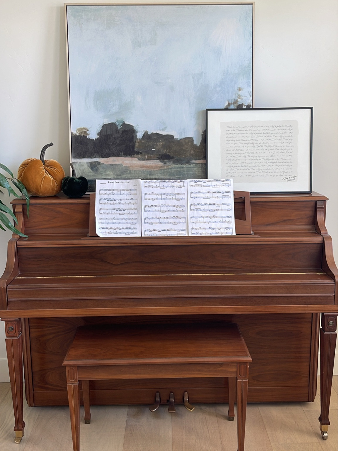 Piano styling 

#LTKhome #LTKsalealert #LTKfindsunder100