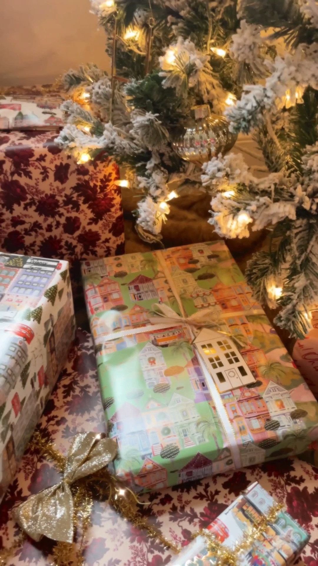 Gift wrap / wrapping paper / holiday paper / ribbons and bows / Christmas wrapping 

#LTKSeasonal #LTKunder50 #LTKHoliday