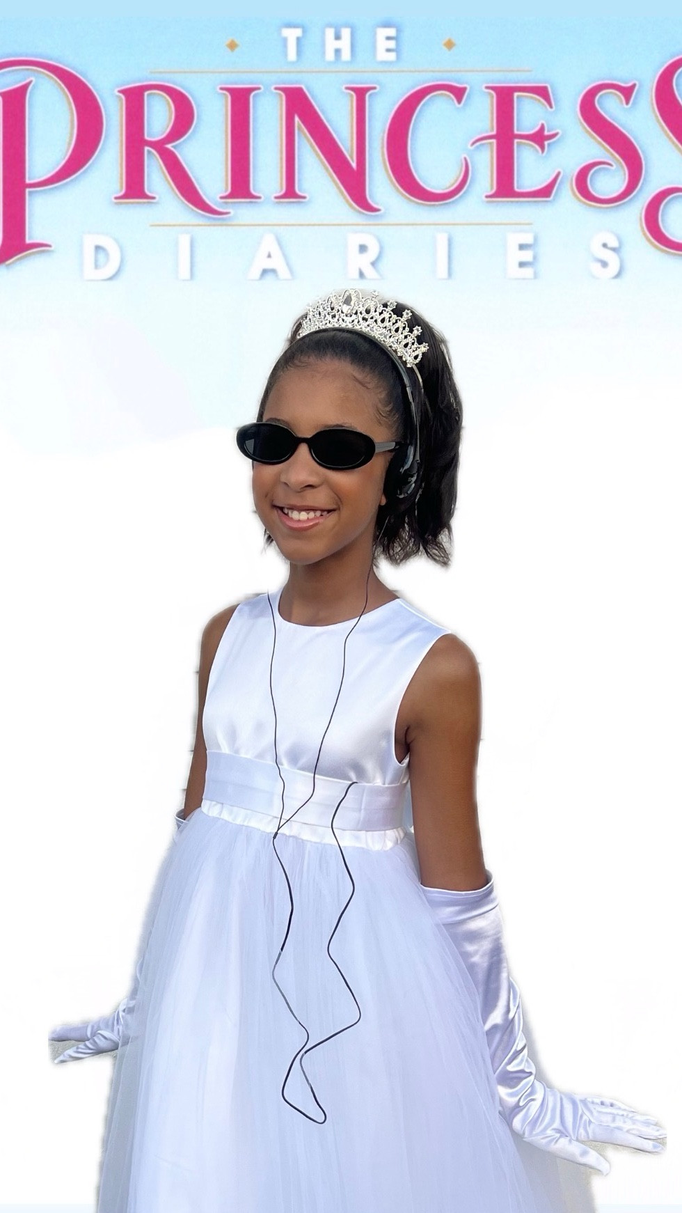 My daughters Halloween costume this year is one I know the millennials will love! This is a great costume to just throw together quickly and bring back nostalgia ✨

She’s in a size 14 dress 



#LTKHalloween #LTKKids #LTKStyleTip