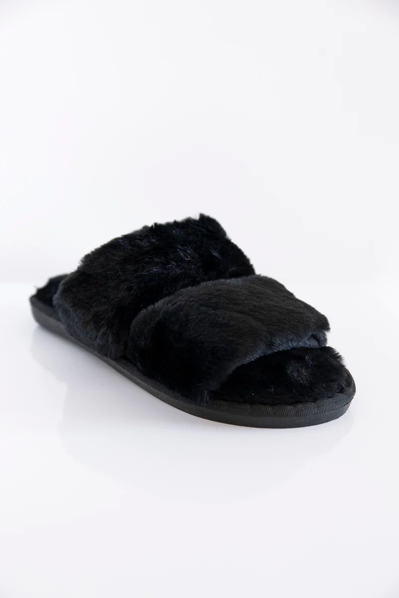 Goodnight Dreams Fuzzy Slippers Black | The Pink Lily Boutique