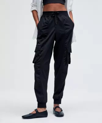 Dance Studio Relaxed-Fit Mid-Rise Cargo Jogger | lululemon (AU)
