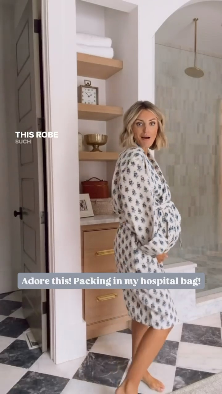 How cute is the pattern on this robe?! Such a great gift idea for a new or expecting mom!

Loverly Grey, Target find, floral robe

#LTKmomlife #LTKgrwm #LTKBump