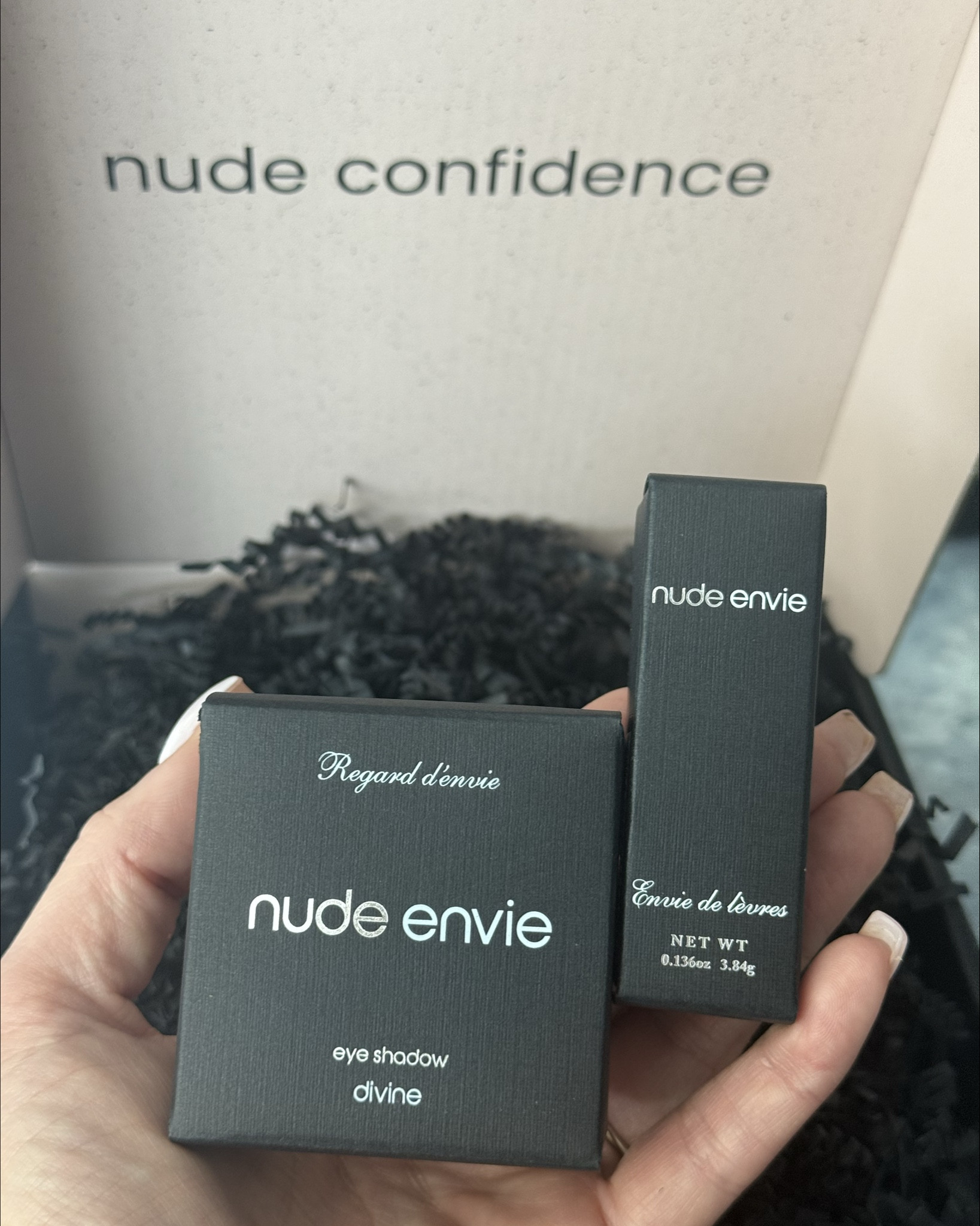 Swipe to see the most amazing nude lipstick and if you have hazel or green eyes you will want this color eyeshadow.

Makeup @Nude Envie 

#LTKOver40 #LTKselfcare #LTKBeauty