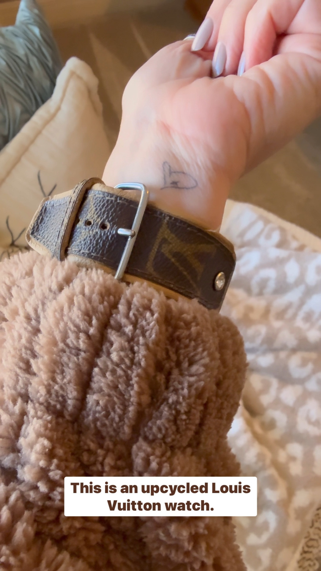 
Love me, some Spark*l bands !! 

A lot of designer brands to choose from 
Perfect Crazy Busy Mama gift !! And this one’s on sale with code: CrazyBusyMama 


#LTKGiftGuide #LTKStyleTip #LTKSaleAlert