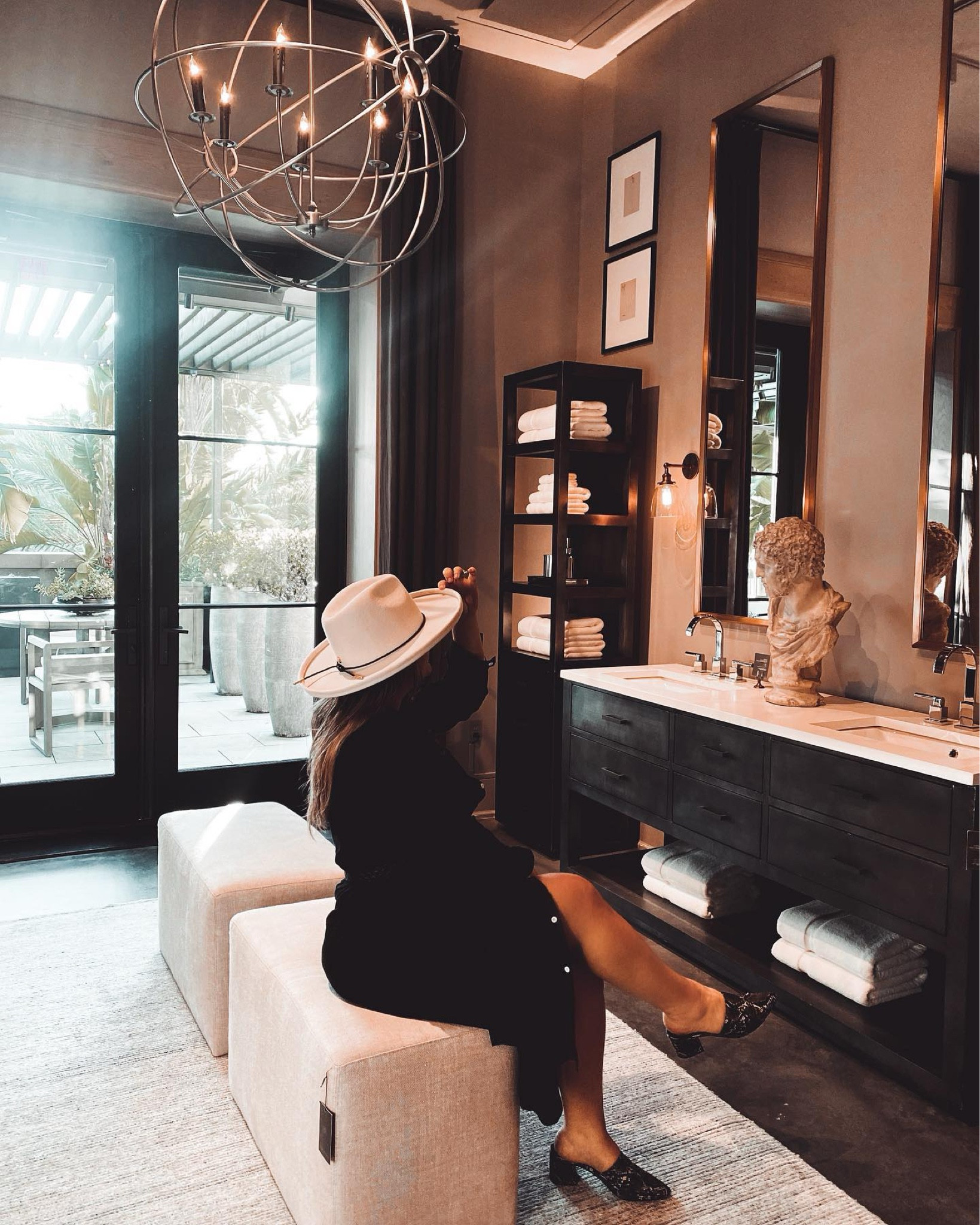 To the women who wear many hats @gigipip 

#womenempowerment #gigipip #girlswhowearhats