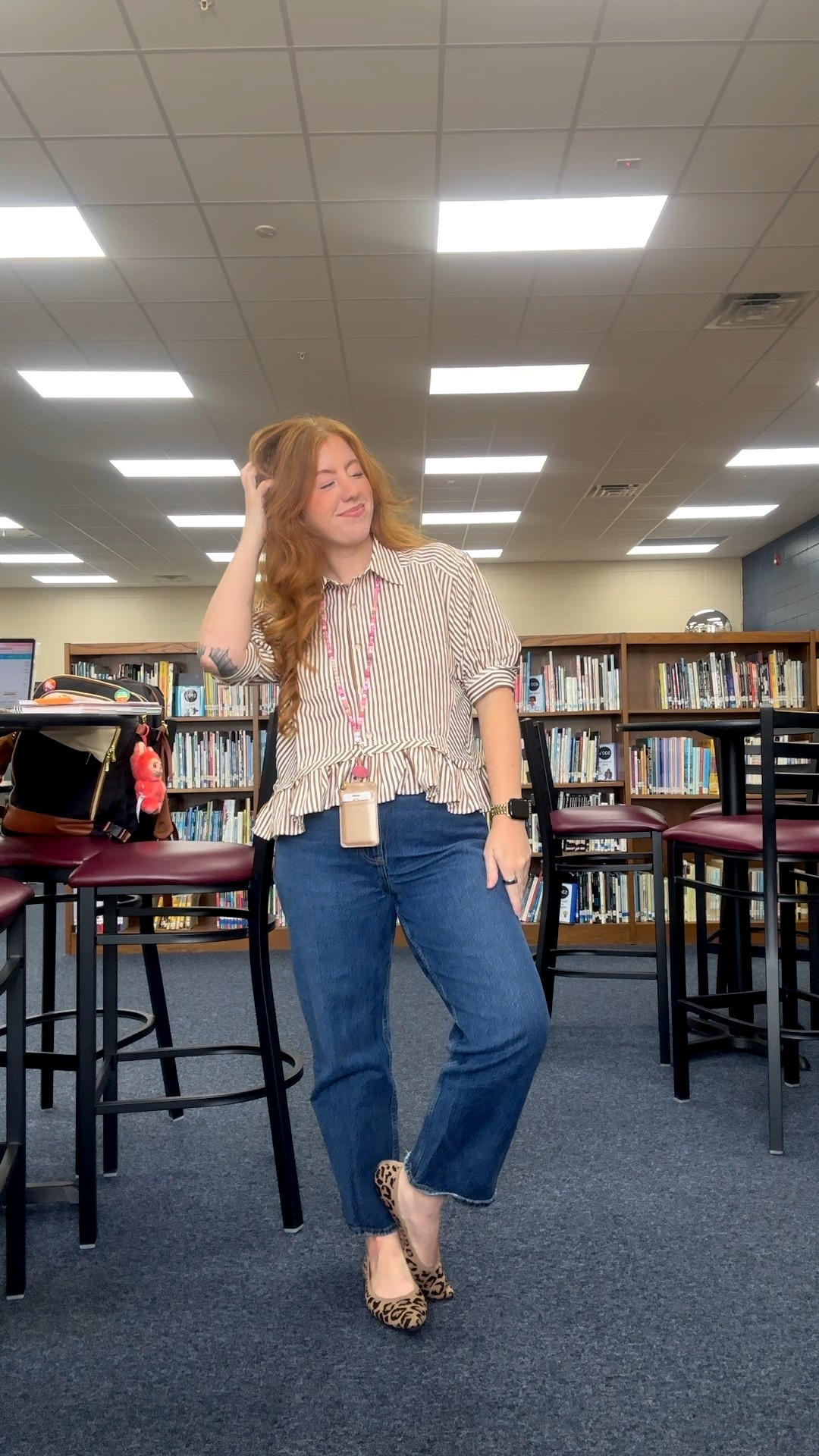 Abercrombie pants are my favorite! They are having a sale right now too. 
These jeans are classic and go with everything! I paired it with the leopard flats that are a way better Rothy duppppeee

#LTKSaleAlert #LTKWorkwear #LTKMidsize