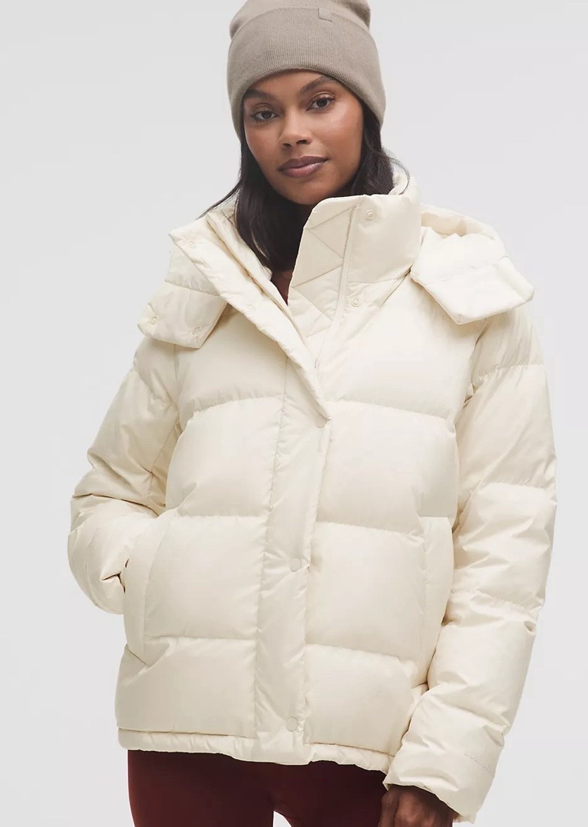 Shorter puffed coat that is so warm and so chic. Especially love it in ivory 

#LTKGiftGuide #LTKHoliday #LTKSeasonal