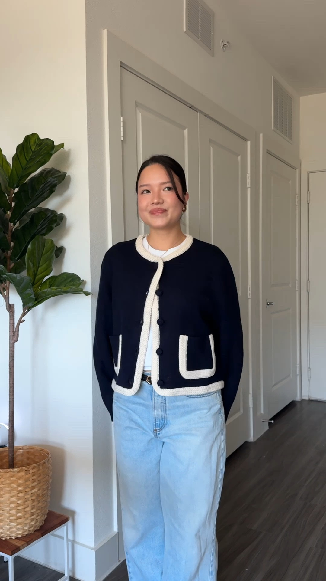 some of my favorite cardigans to wear in the fall 🧸🧶🍂

🏷️ cardigans, fall knitwear, fall cardigan, favorite fall style, autumn fashion, fall fashion, cozy fall outfit, cozy fall style

#LTKVideo #LTKSeasonal #LTKStyleTip