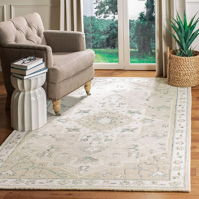 SAFAVIEH Micro-Loop Collection Area Rug - 5' x 8', Beige & Ivory, Handmade Medallion Wool, Ideal ... | Amazon (US)