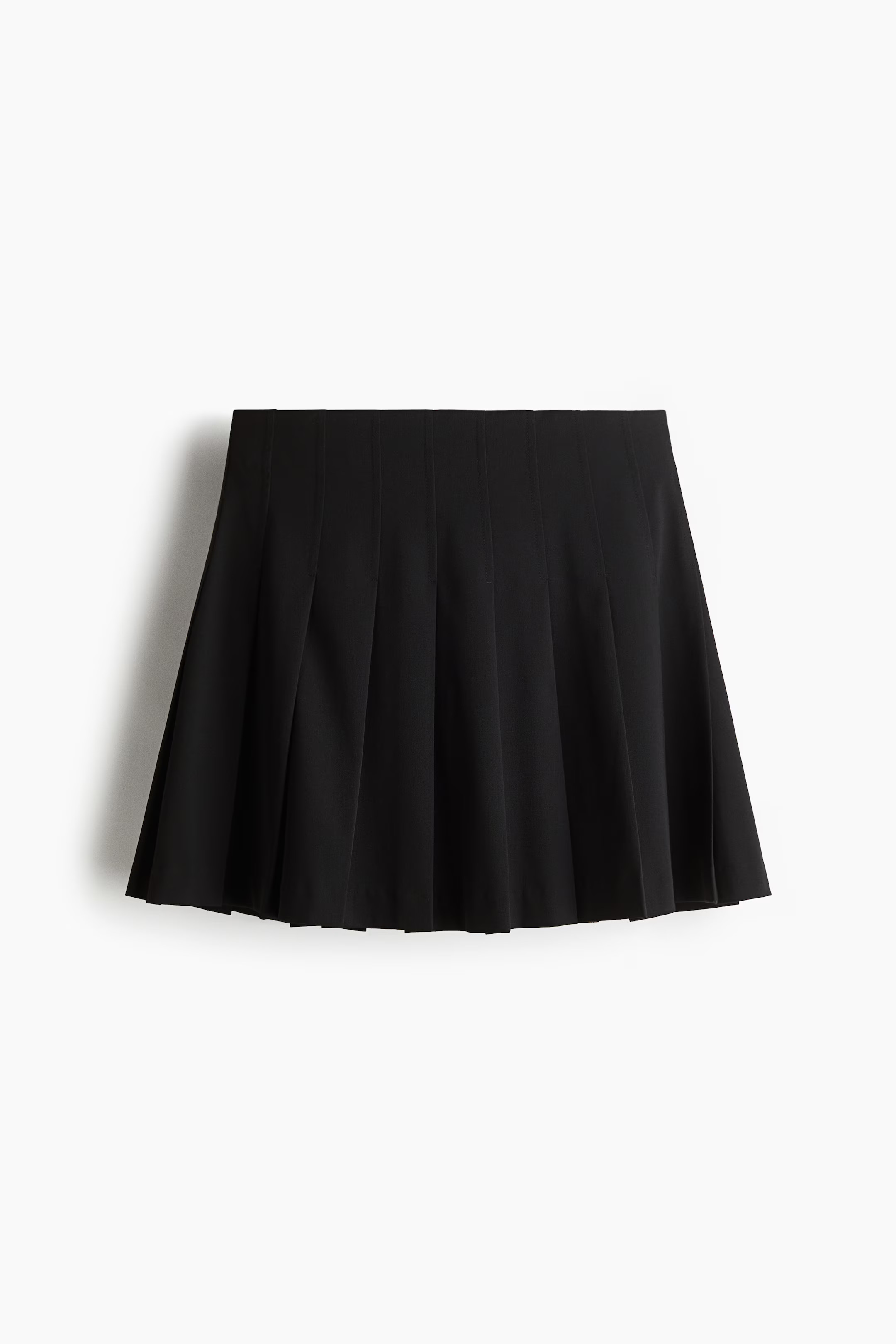 Pleated mini skirt | H&M (UK, MY, IN, SG, PH, TW, HK)