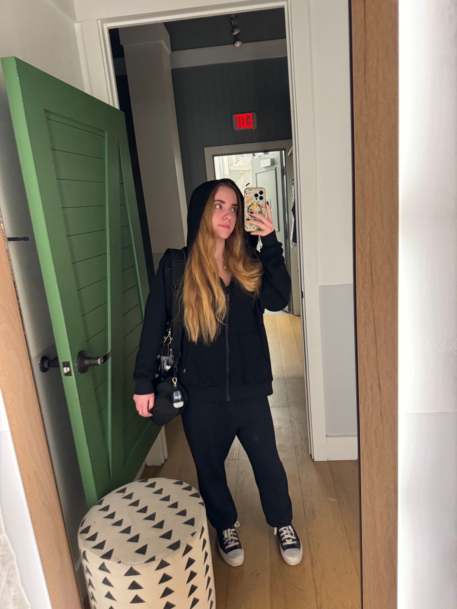 work mornings have been cold recently and these ott sweatpants from aerie are truly keeping me warm 🖤

#LTKHoliday #LTKootd #LTKActive