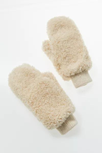 Cozy Teddy Mitten | Urban Outfitters (US and RoW)