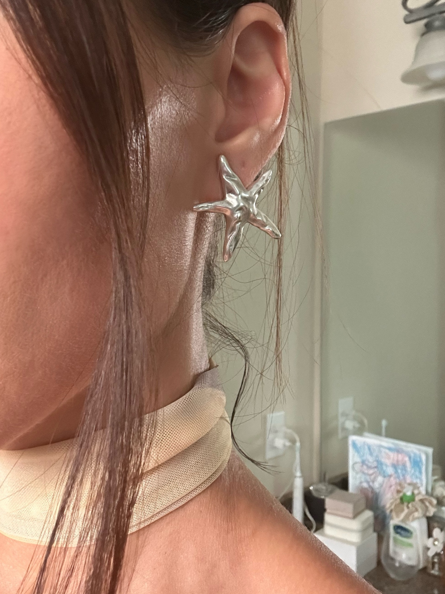 starfish, earrings, jewelry

Loving summer themed accessories like starfish and shells right now.

#LTKSeasonal #LTKFindsUnder100 #LTKStyleTip