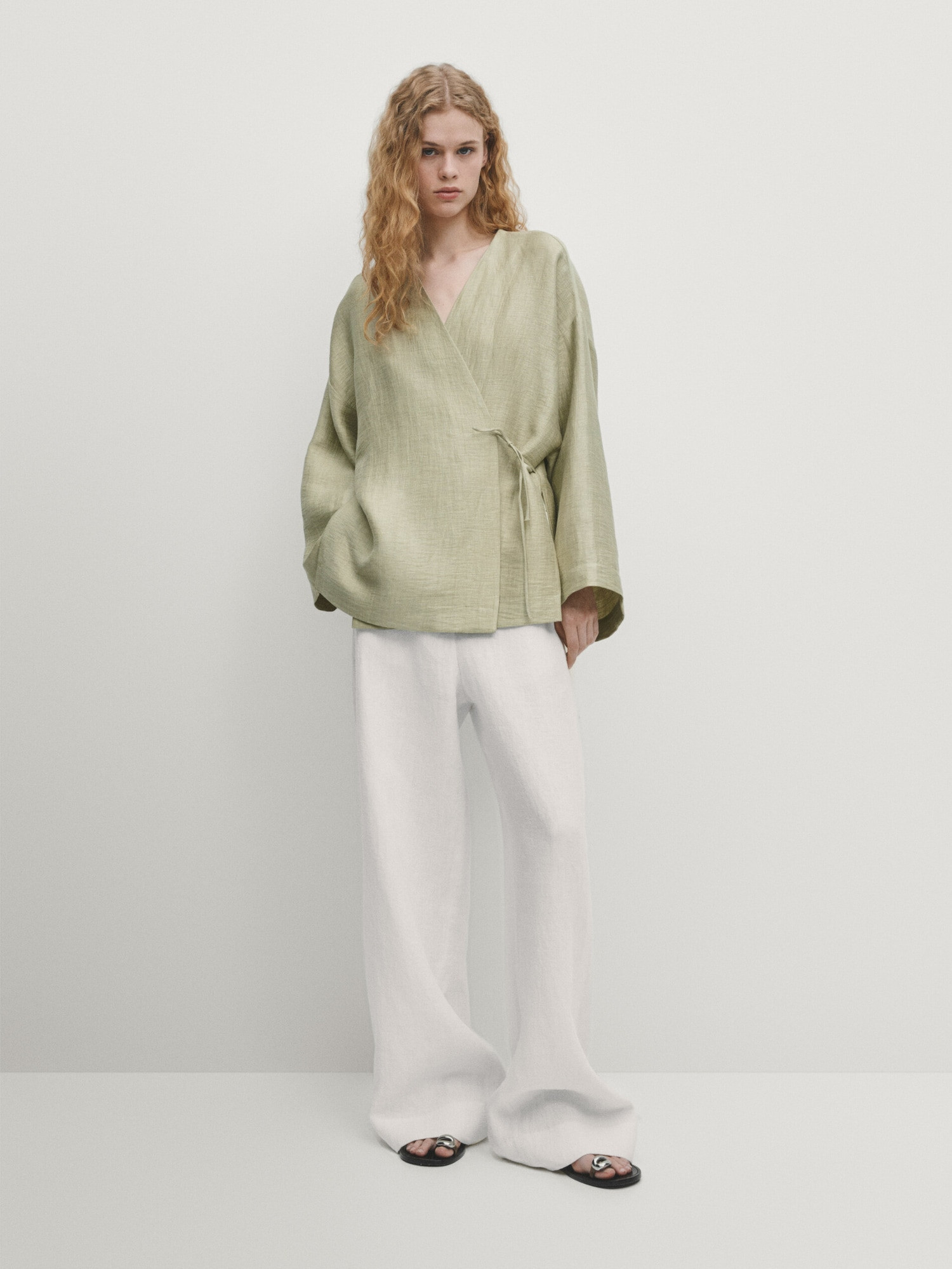 Linen blend kimono with tie detail | Massimo Dutti UK