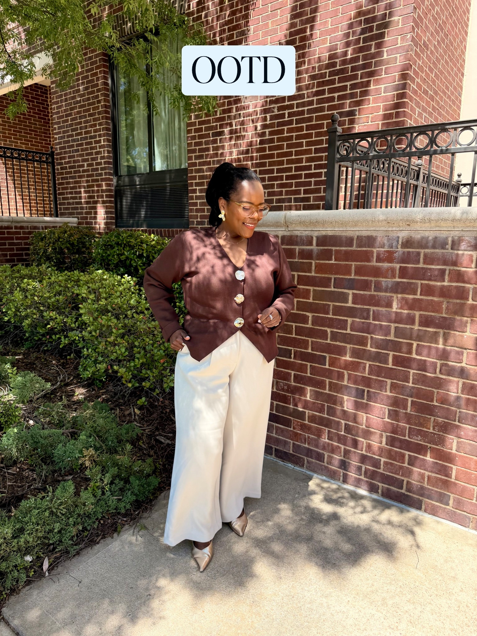 Really love how my workwear outfit came out today for the office!! Such a good spring OOTD!! This top comes in so many colors from Amazon - I’m wearing the large. Pants are from LOFT and I’m wearing the 12 petite. I’ve linked similar pants and brown tops for yall! 🤎🤎🤎

#LTKWorkwear #LTKootd #LTKgrwm