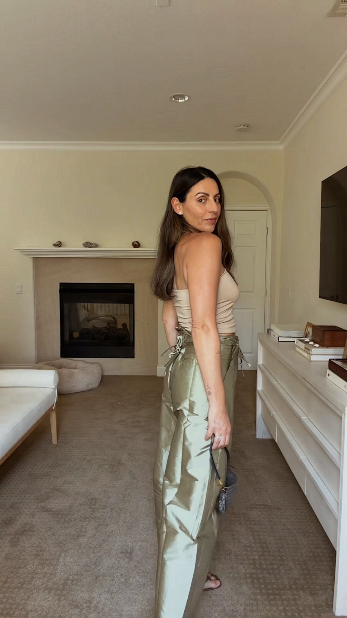 Size small tubetop (belen15)
Size 1 pants 

#LTKOver40 #LTKSeasonal