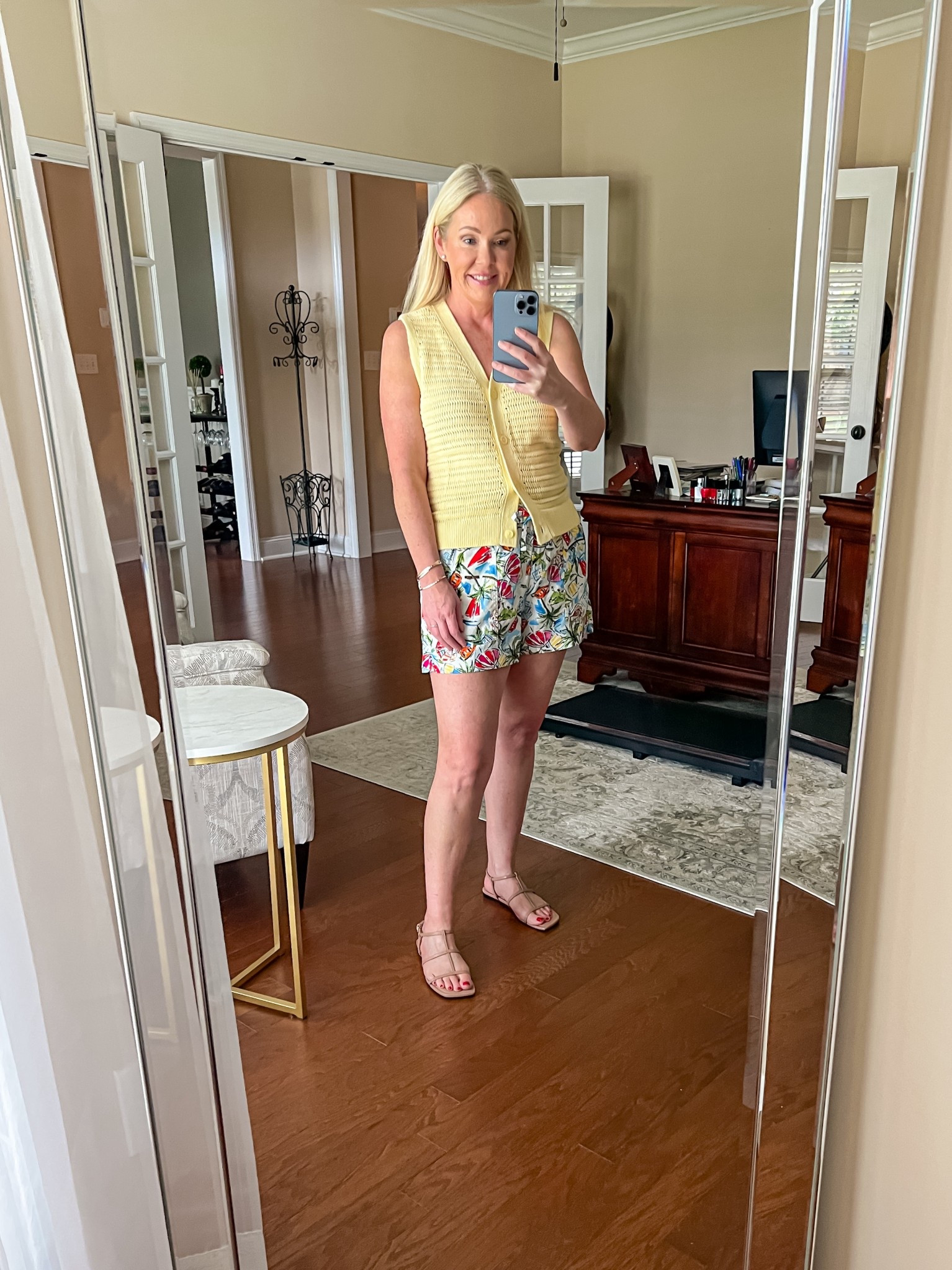 Super soft sweater vest and linen blend print shorts. Vest 3 colors size S. 
Shorts more colors PM (petite only in this print)

#LTKFindsUnder50 #LTKSaleAlert #LTKOver40