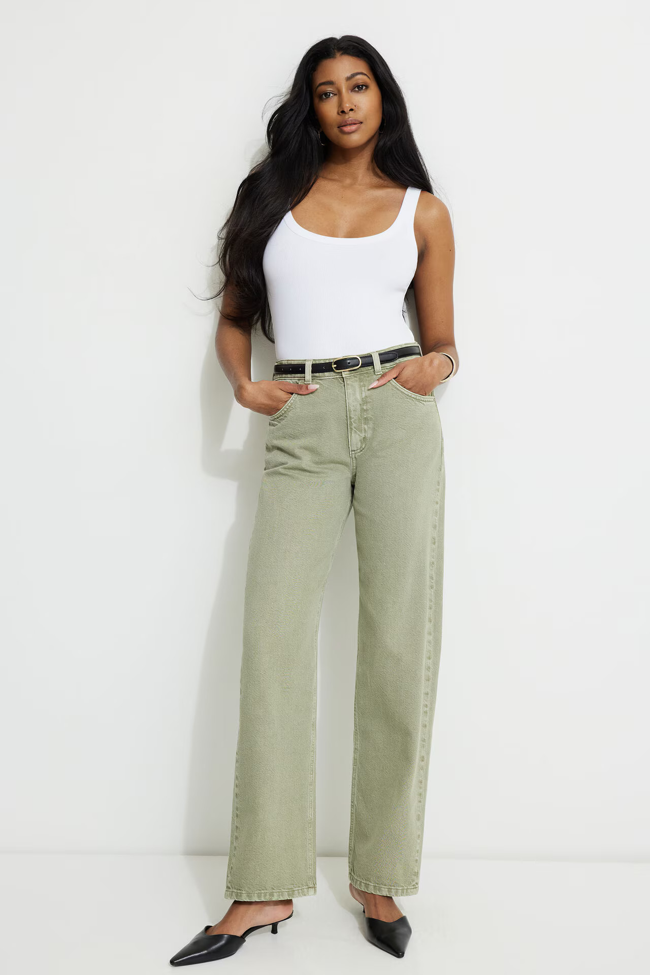 Mika Relaxed Straight Jeans | Dynamite Clothing