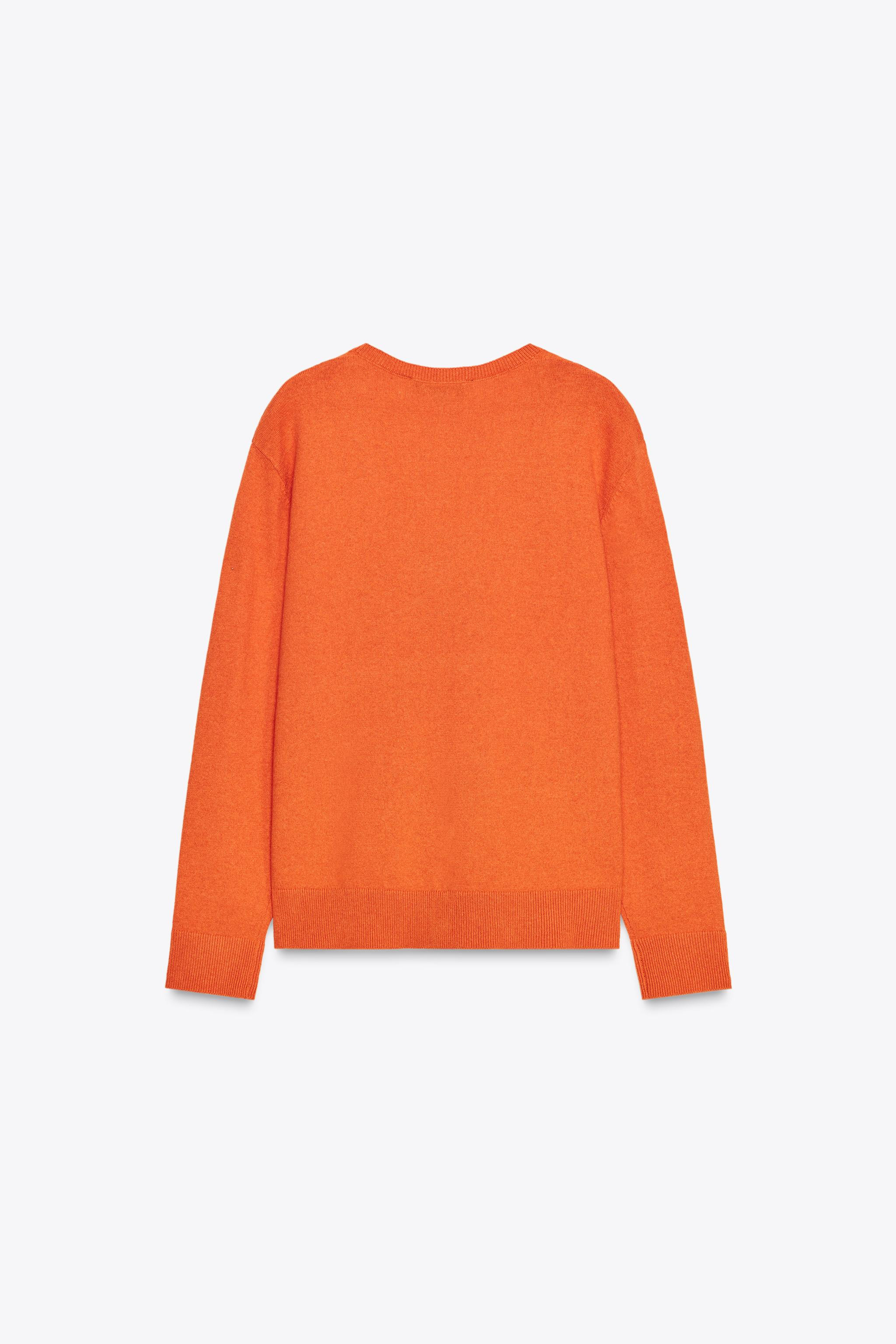 V-NECK BASIC KNIT SWEATER$ 49.90Orange | 3471/028/615Add to cartAddV-neck long sleeve sweater. Ri... | Zara US