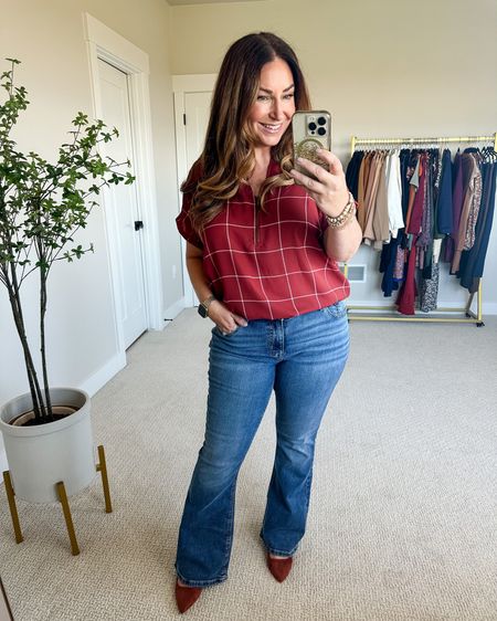 Flare Jeans from Maurices 

Fit tips: blouse tts, L // jeans tts, 12 Regular

jeans  maurices jeans  everyday workwear  casual workwear  fall fashion 

#LTKcurves #LTKSeasonal #LTKstyletip