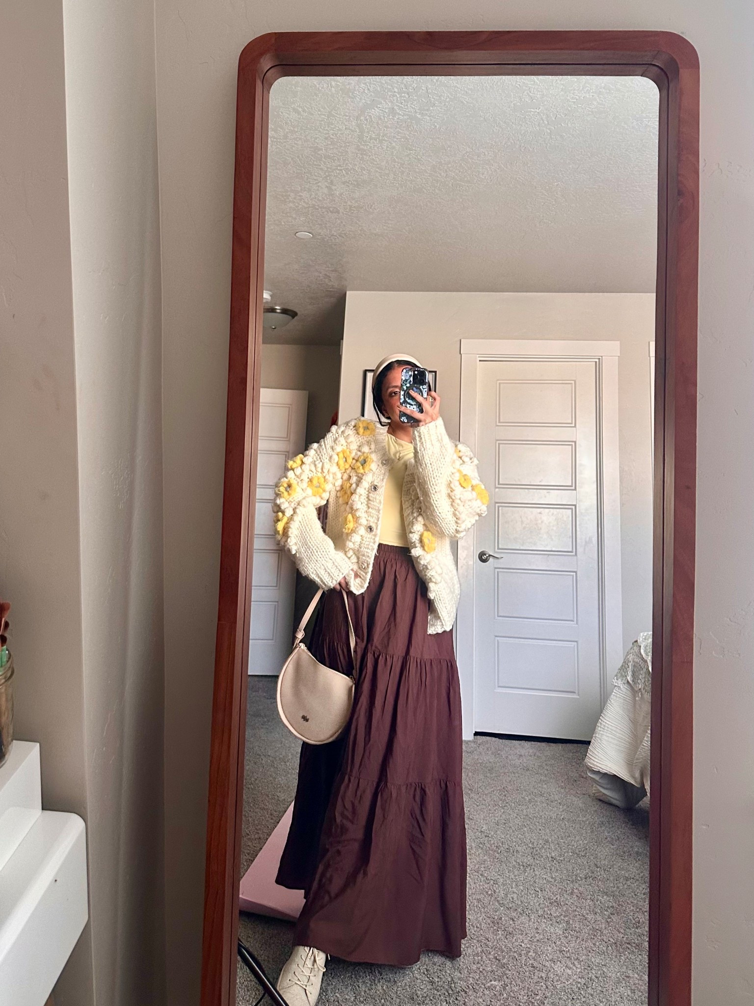 The exact cardigan is out of stock,  it found even better quality ones ❤️

#LTKPetite #LTKSaleAlert #LTKOver40