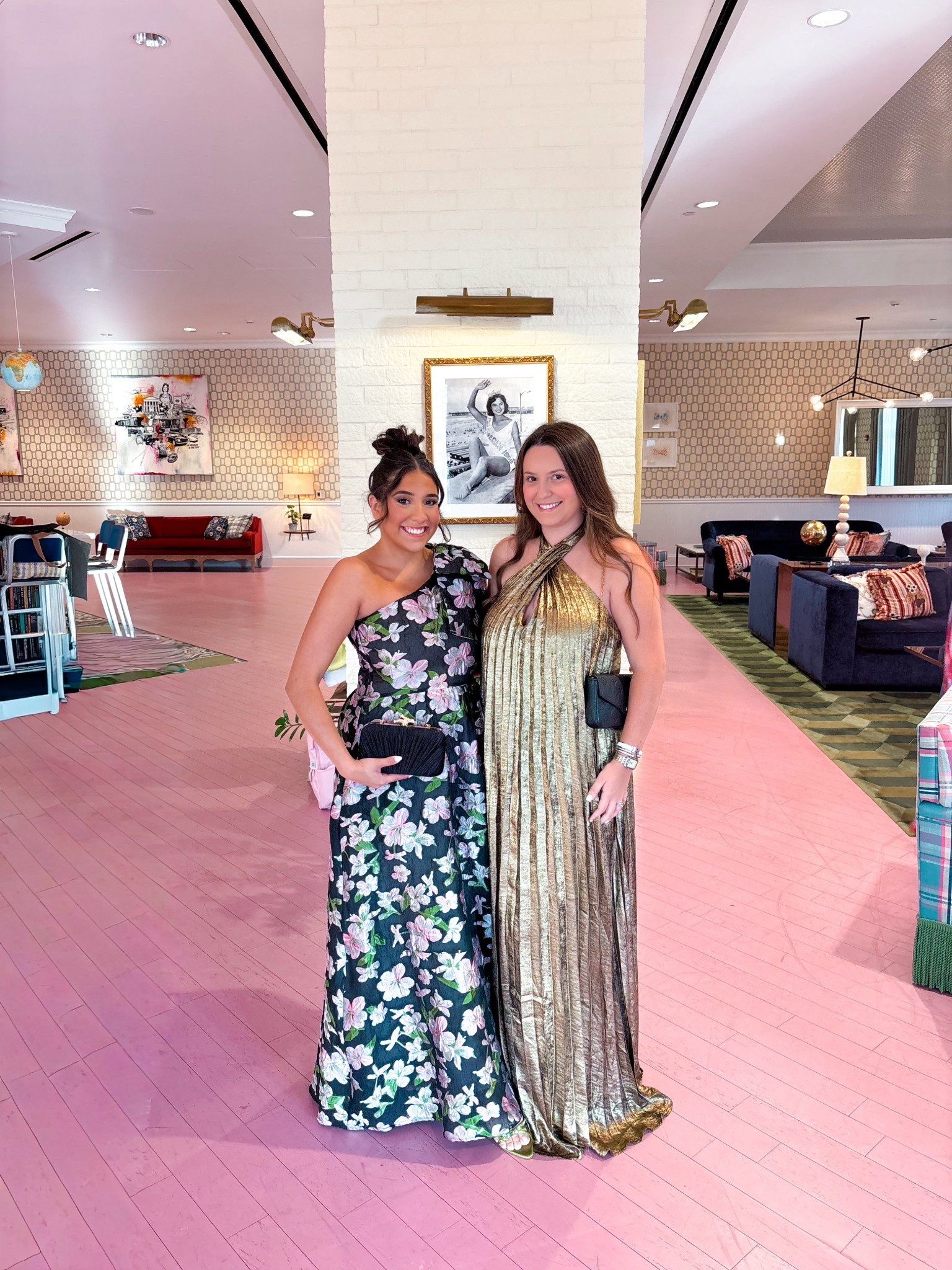 Wedding Guest Outfit 

Black tie wedding | wedding guest dress | wedding guest 



#LTKU #LTKSeasonal #LTKWedding