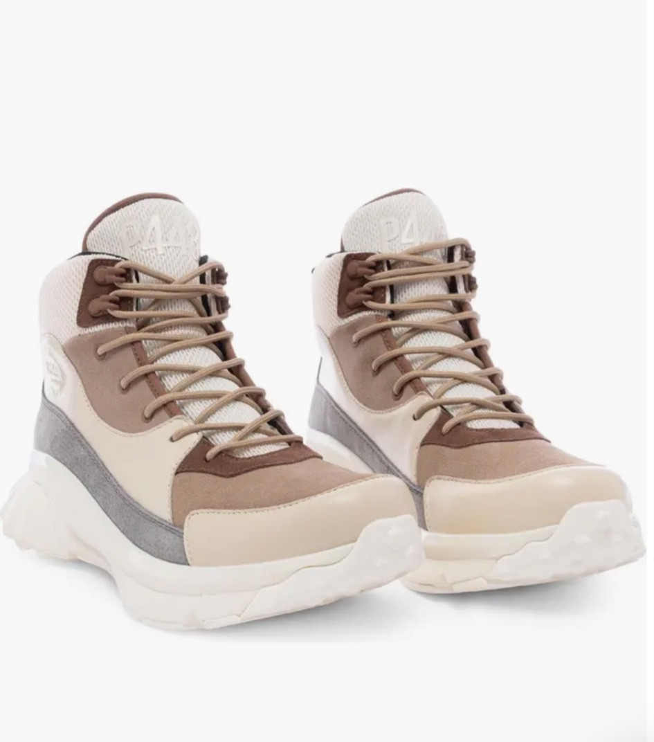 Great option for fall! Would look great with leggings and are good for outdoors.

#LTKSeasonal