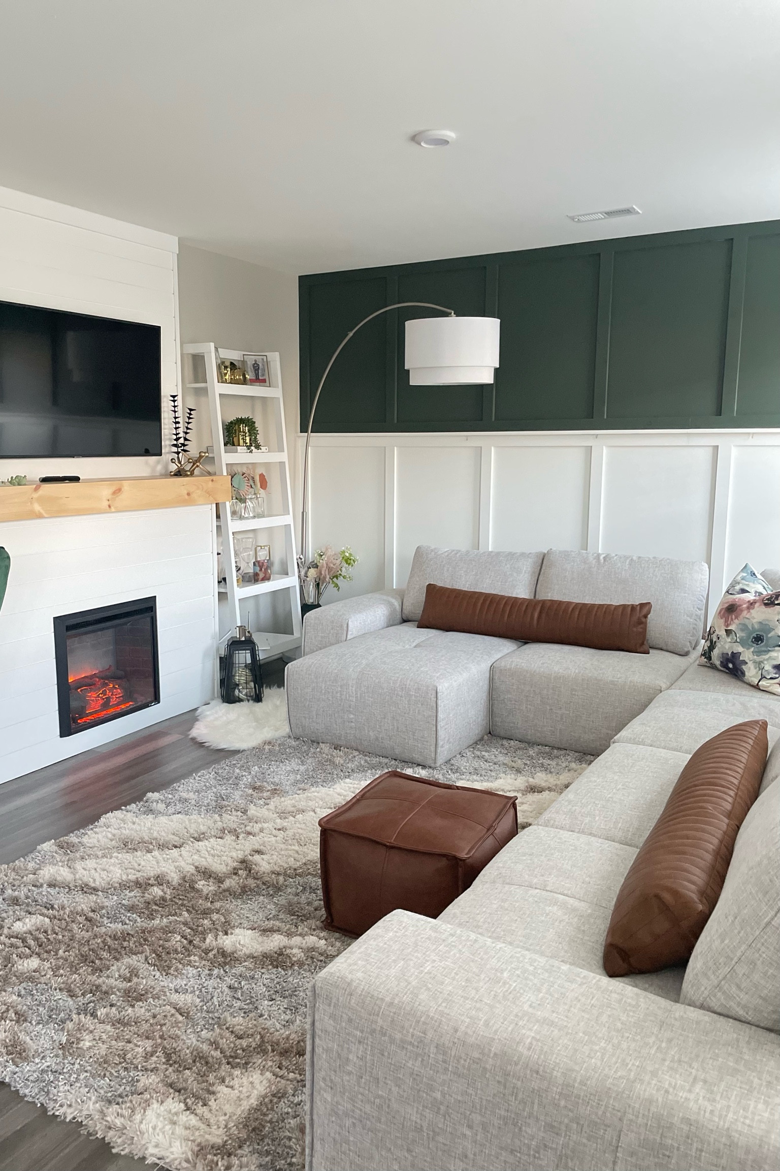 Cozy, comfy living room. 

#LTKhome