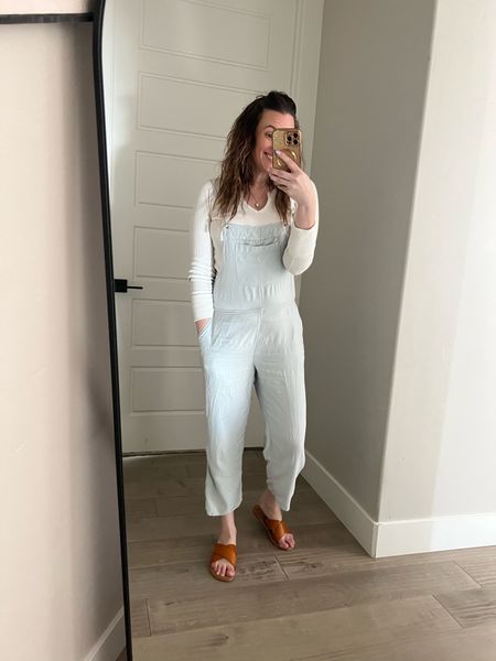 RVCA Jumpsuit Jumper Romper for Spring 

#LTKunder50 #LTKstyletip #LTKtravel