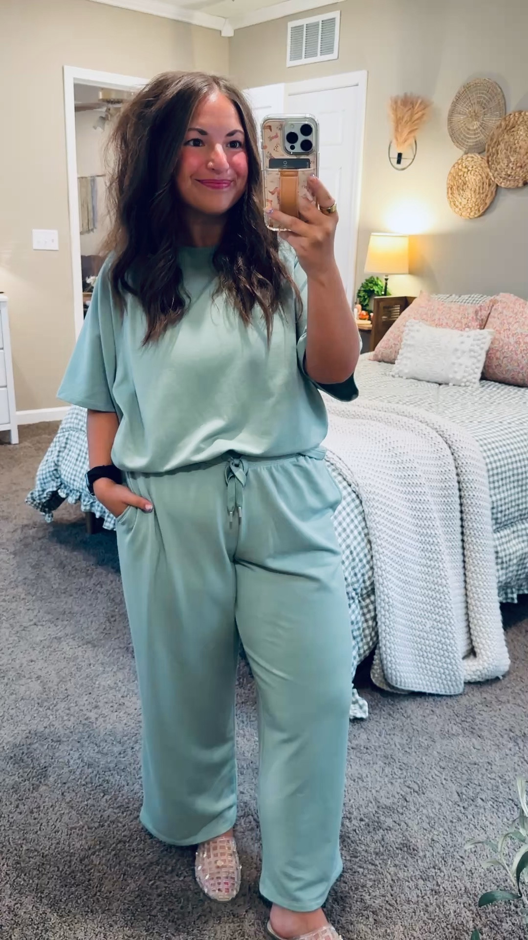 Walmart sets have my heart lately 🤍 this one is so soft & easy to wear!

jelly flats: fit true to size // wearing a 5
pants: fit true to size // wearing a large
tee: fits true to size // wearing a large 

 #LTKootd #LTKMidsize