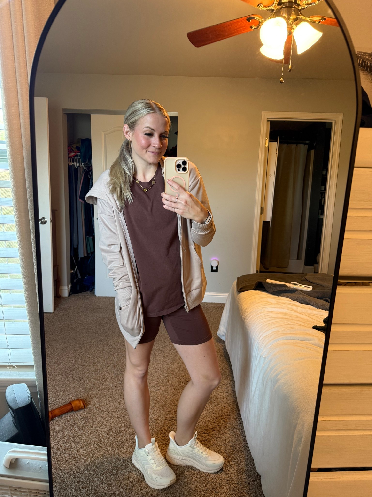 I just love being cozy and cute 🐻

#LTKStyleTip #LTKFindsUnder50 #LTKSeasonal