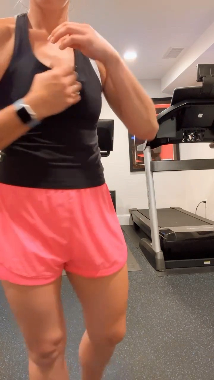 Got sweaty today in these workout staples of mine! 

I love the waist band in these Sweaty Betty training day shorts! They are double lined and the fabric is very lightweight, which keeps me cool while workout out! These shorts also have two storage pockets, which becomes essential when working out outside! I can store my debit card and ID in the back pocket along the waistband and then keep my phone or keys in the side pocket. Today, I paired these shorts with one of my favorite lululemon racerback tanks and a medium support bra, also from @lululemon that is soft, breathable and supportive, with an incredibly stylish back that provides great multipurpose use. The longline style of this bra also provides more coverage and support, which is essential during high intensity workouts! 

Lululemon, lululemon tank, lululemon sports bra, hots yoga, hot yoga fit, yoga, yoga fit, yoga top, gym outfit, gym outfit for moms, gym wear, gym clothes, gym fit, gym shoes, gym sneakers, workout, workout in style, workout look, workout attire, workout gear, athletic look, activewear, activewear for women, activewear for moms, fitness, fitness looks, fitness looks for moms, fitness looks for women, fit fashion, sweaty Betty, sweaty Betty shorts 

#LTKfit