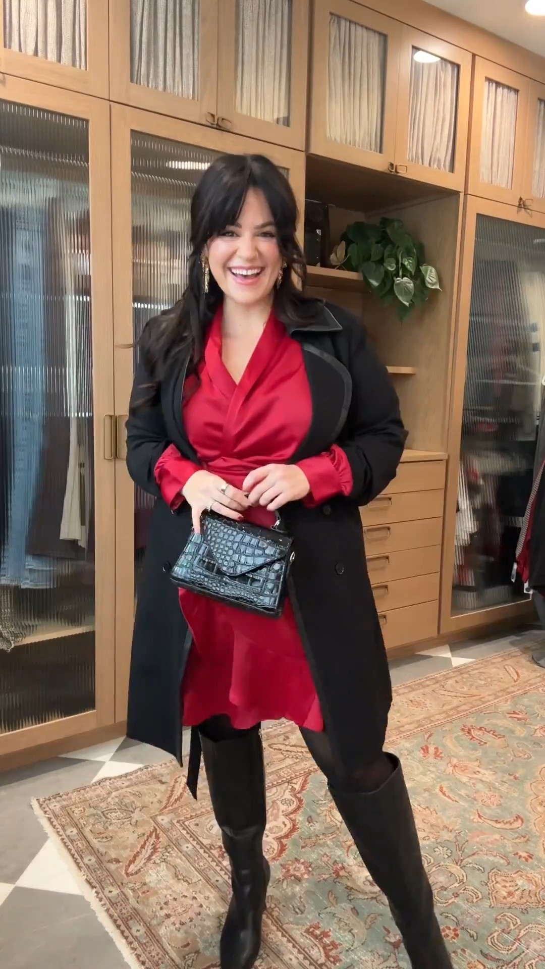 Holiday outfit - midsize style - winter fashion 

#LTKMidsize #LTKHoliday #LTKStyleTip