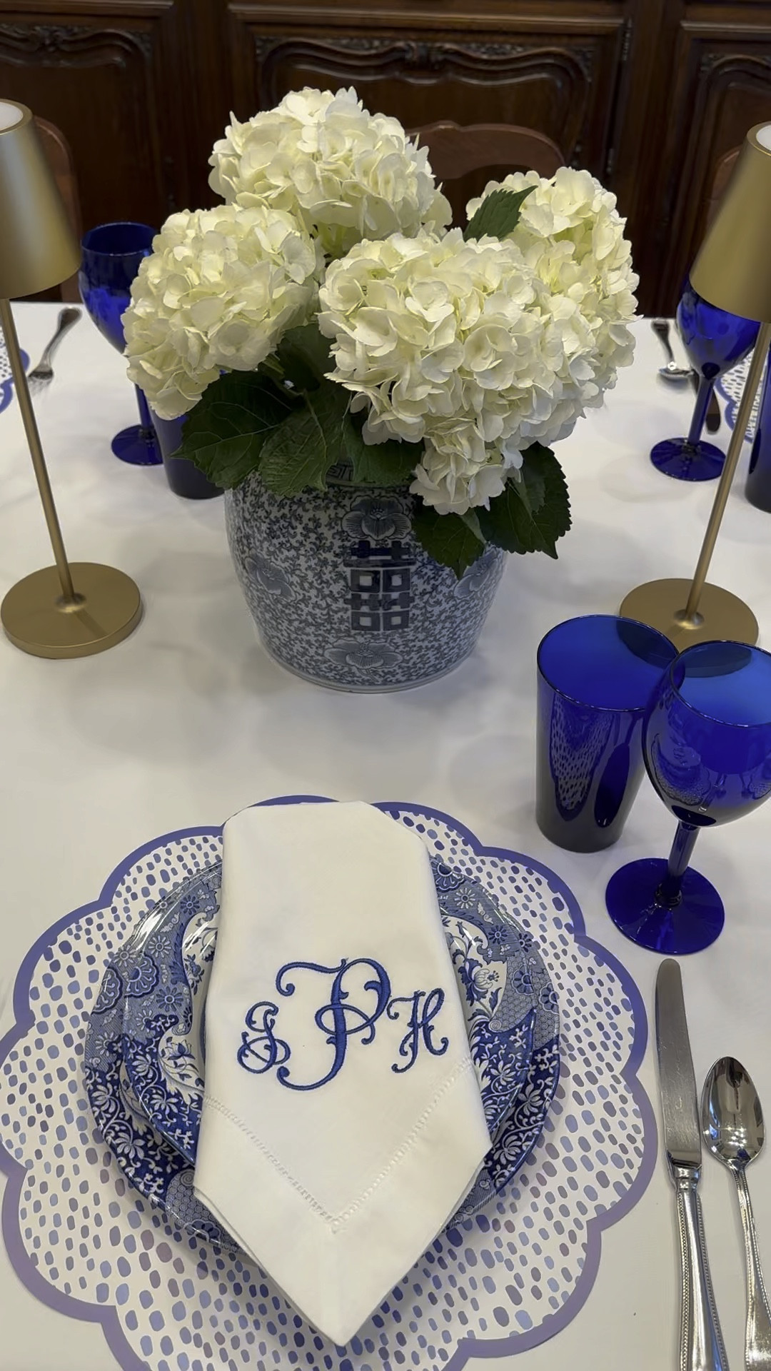 These rechargeable table lamps are so fun and come in so many different colors! Great price point as well I love them!💙🩵🤍

#LTKparties #LTKVideo #LTKhome