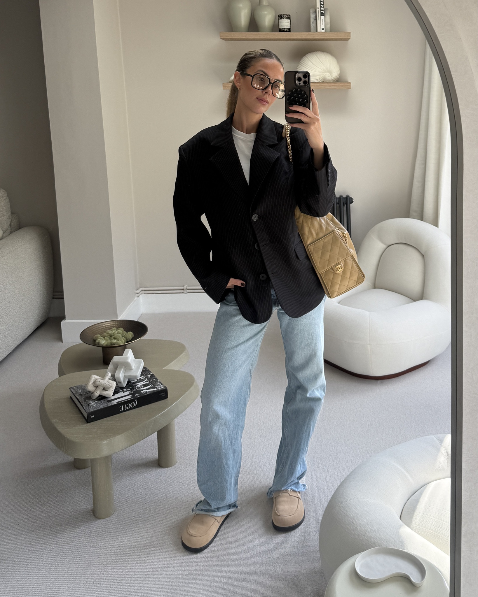 Found my new fave oversized blazer! Obsessed with these jeans. Wearing a size 27. ASOS, Abercrombie, autumn 

#LTKuk #LTKautumn #LTKwinter