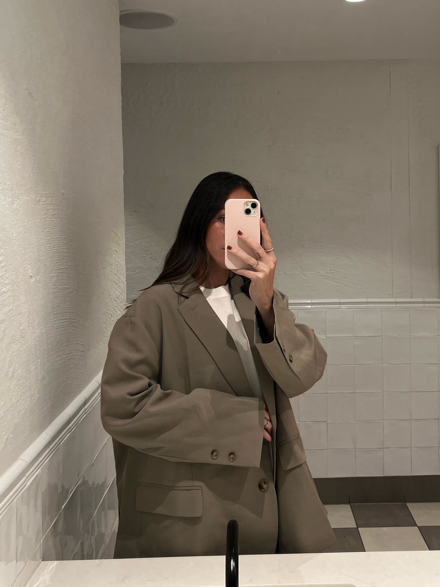 Birthday outfit wearing my new blazer from by Billie. Wearing a size small/medium

Have linked similar blazers

#LTKaustralia #LTKwinter #LTKstyletip