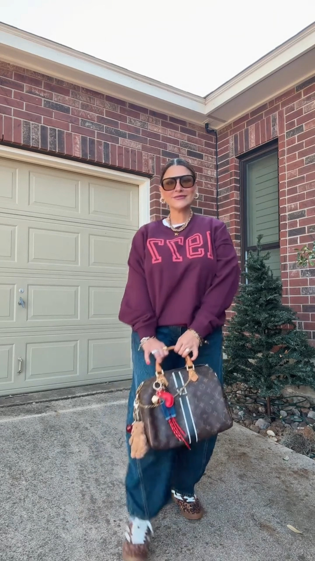 Casual over 40 OOTD , but add fun pops of color and leopard 🐆😎

#LTKOver40 #LTKmomlife #LTKootd