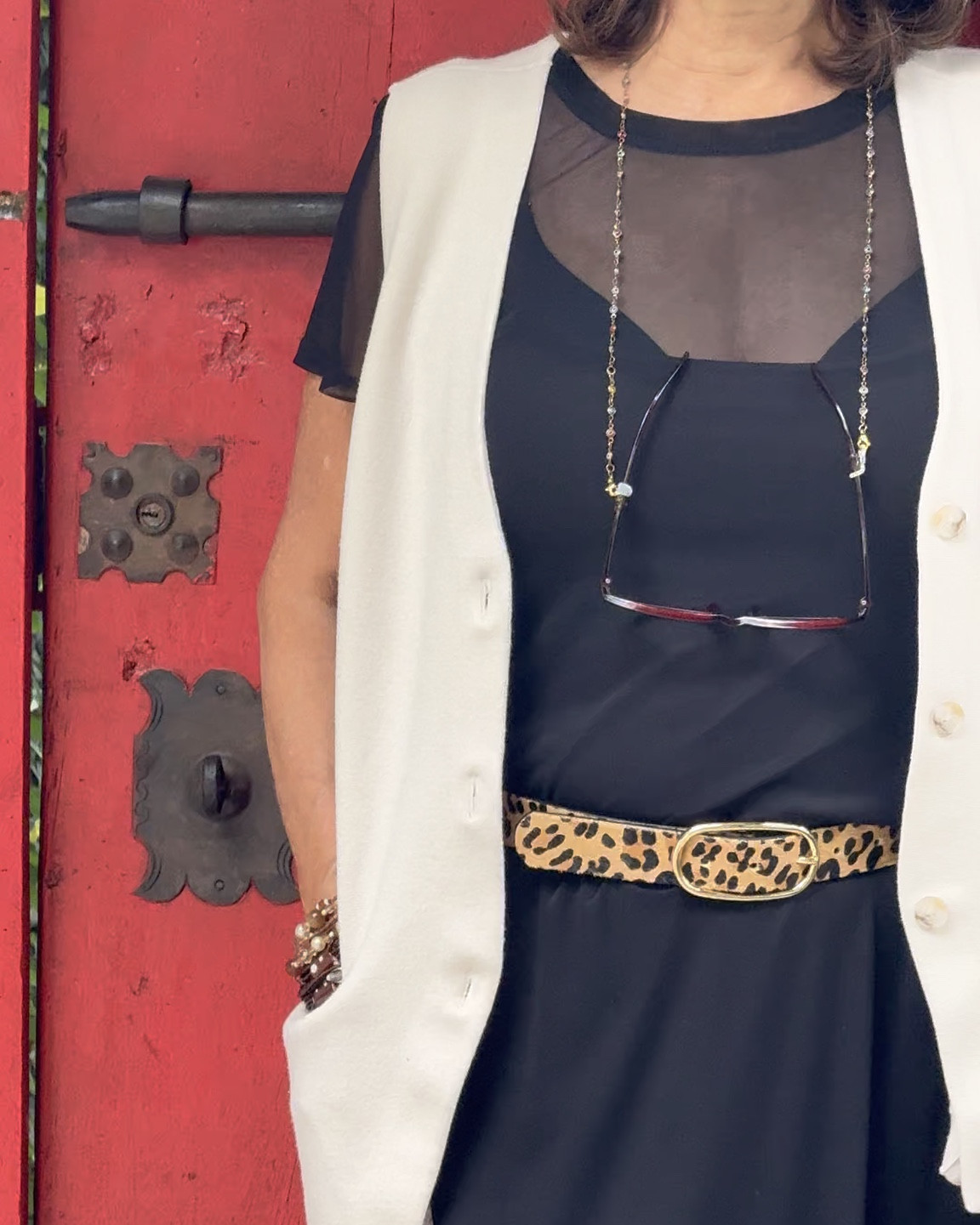 Such a comfortable and chic outfit! What do you think?

#LTKPetite #LTKStyleTip #LTKHoliday